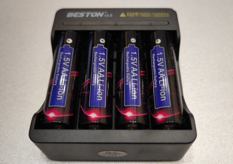 Презареждаеми Li-ion батерии Beston 1.5V ново поколение АA R6 батерии
